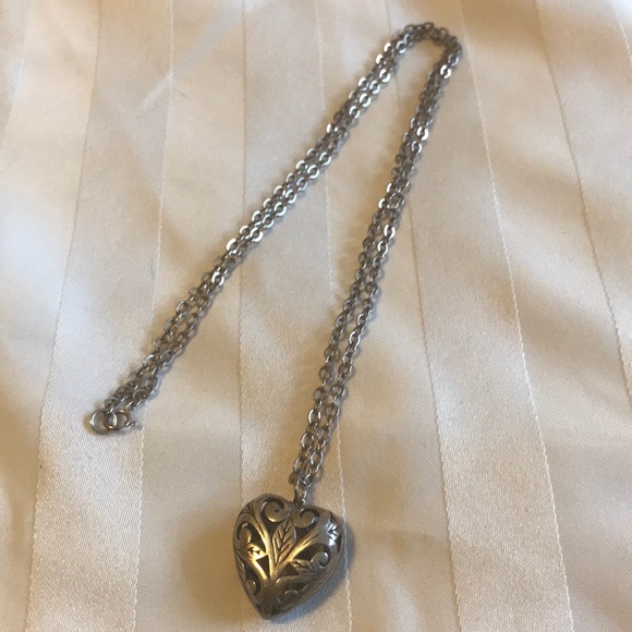 VINTAGE 1955 JELAINE SS HEART PENDANT NECKLACE - Picture 3 of 6